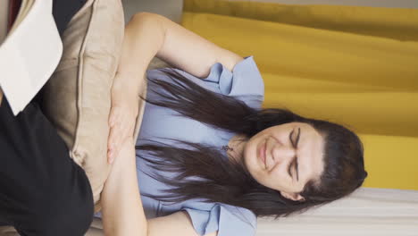 Vertical-video-of-Woman-with-stomachache.